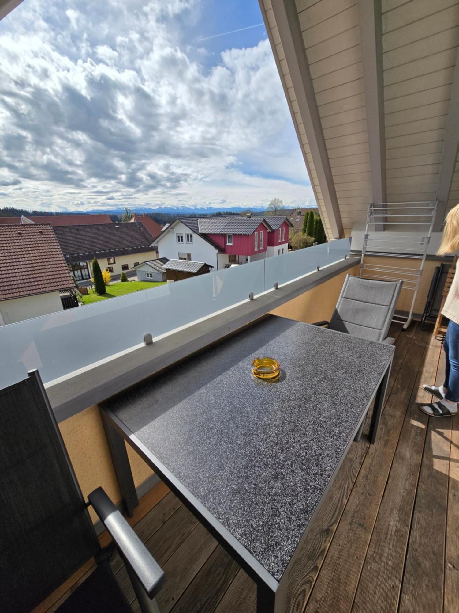 Alpenblick Apartment Leutkirch im Allgau Ruang foto