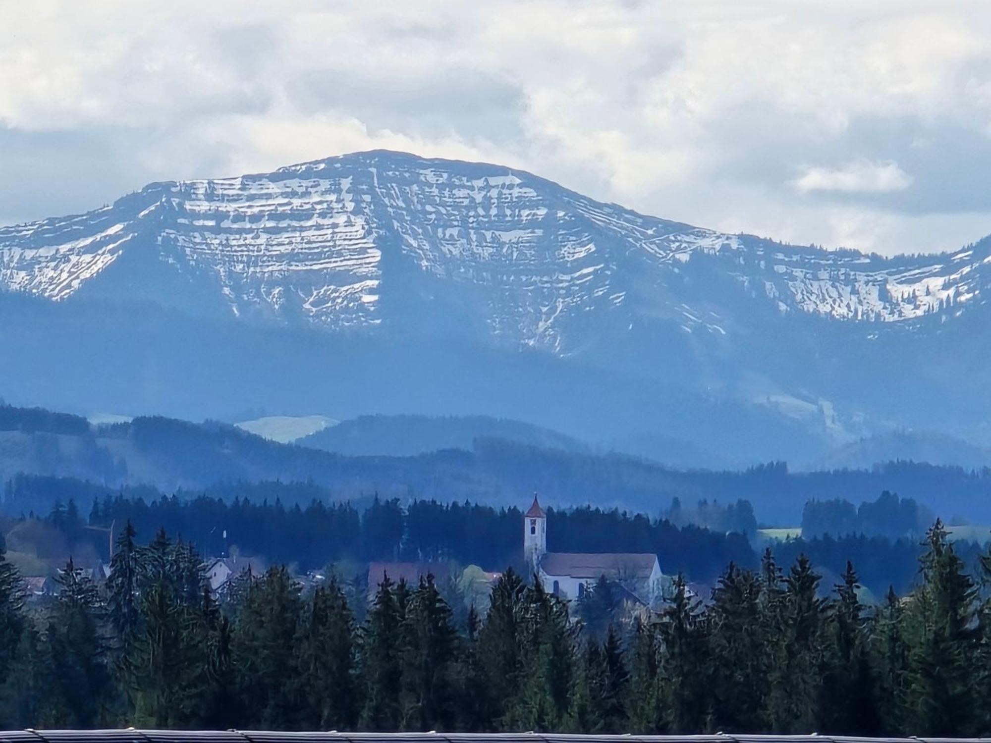 Alpenblick Apartment Leutkirch im Allgau Ruang foto